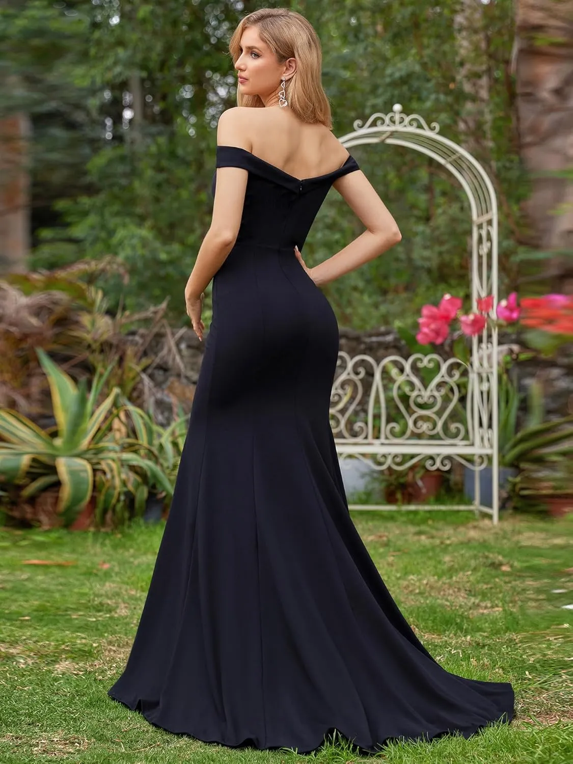 Ever-Pretty Women's Off-Shoulder Mermaid Sweep Train Long Wedding Dresses for Bride 0247