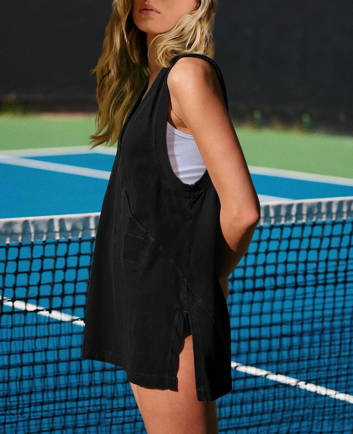 LAMISSCHE Workout Tank Tops Women Oversized Tee Shirts Sleeveless Side Slits V Neck T Shirts with Front Pockets