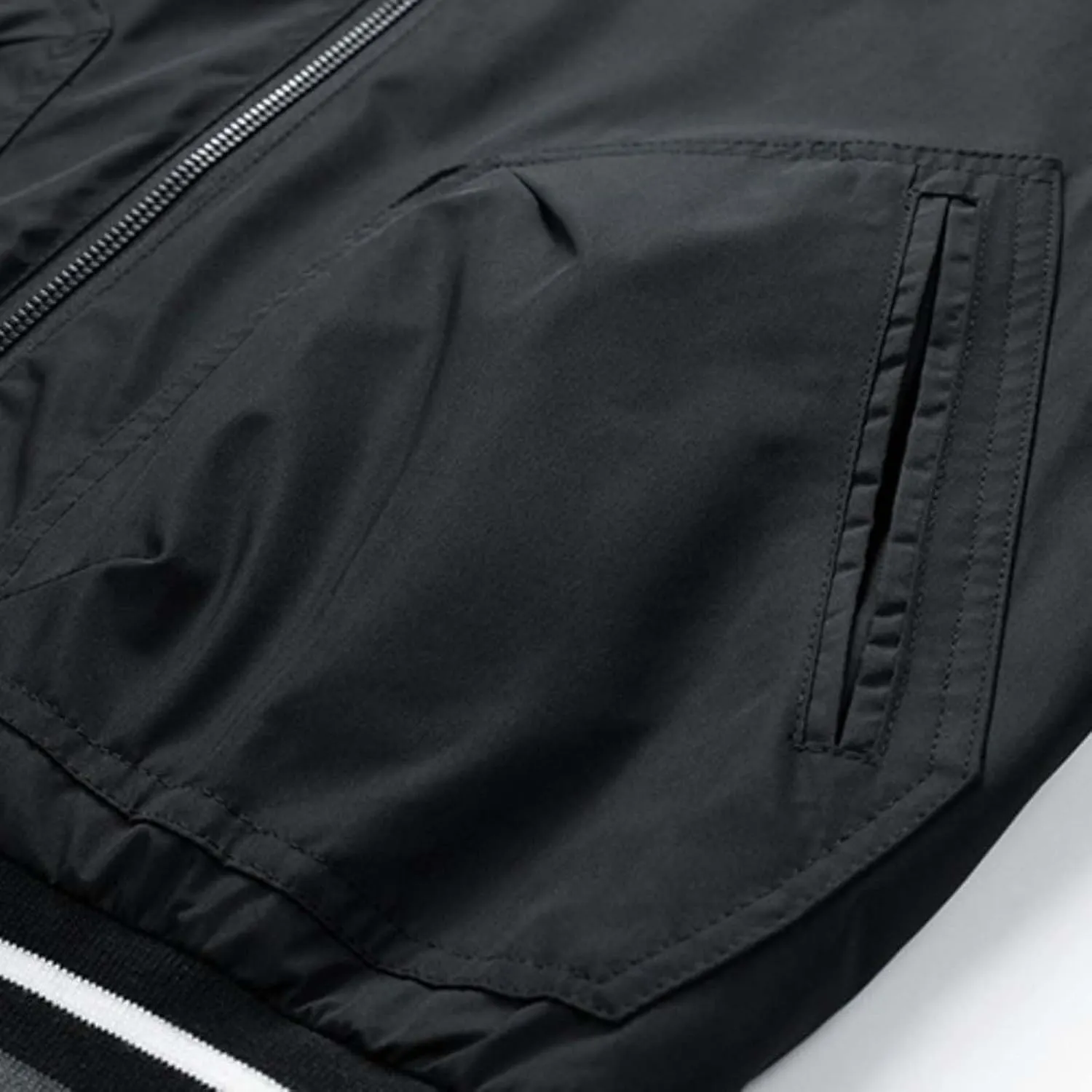 Mens Lightweight Casual Windbreaker Bomber Jacket with Pockets, Water Resistant Breathable Full Zip Thin Jacket