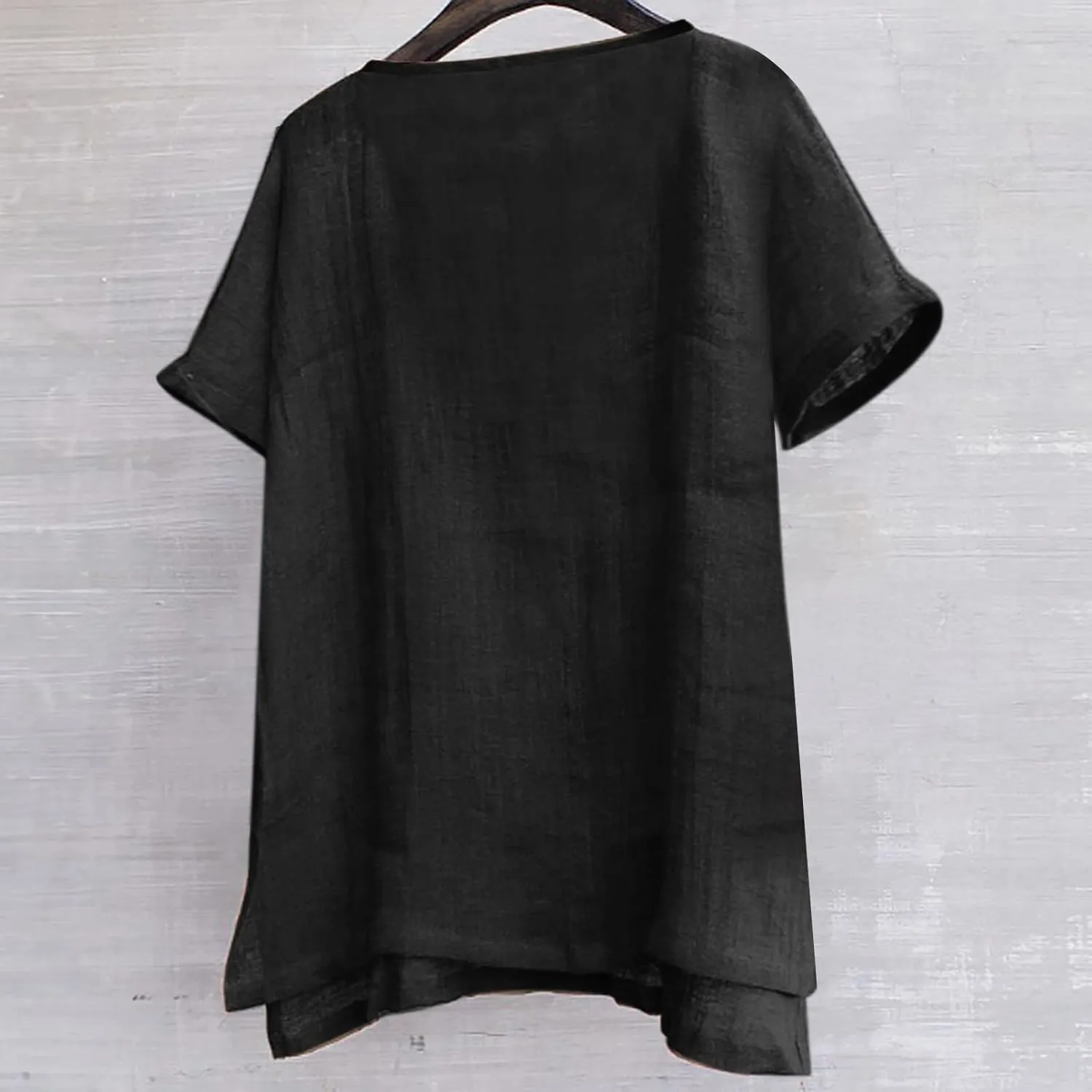 Mens Summer Linen Tees Shirts for Men Casual 2025 Loose Fit Athletic Tops Cute V Neck Tee Shirts Going Out Dressy