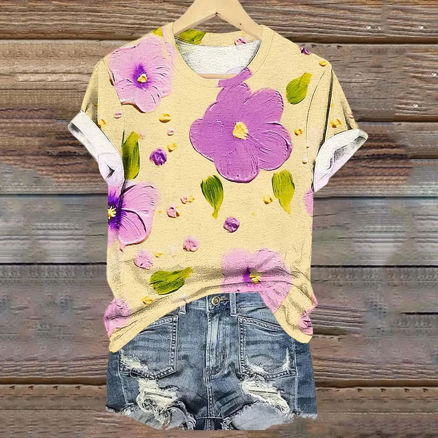 Womens Short Sleeve Summer Tops Plus Size Graphic Print Crewneck Heart T-Shirt Casual Loose Fit Workout Tees Outfits