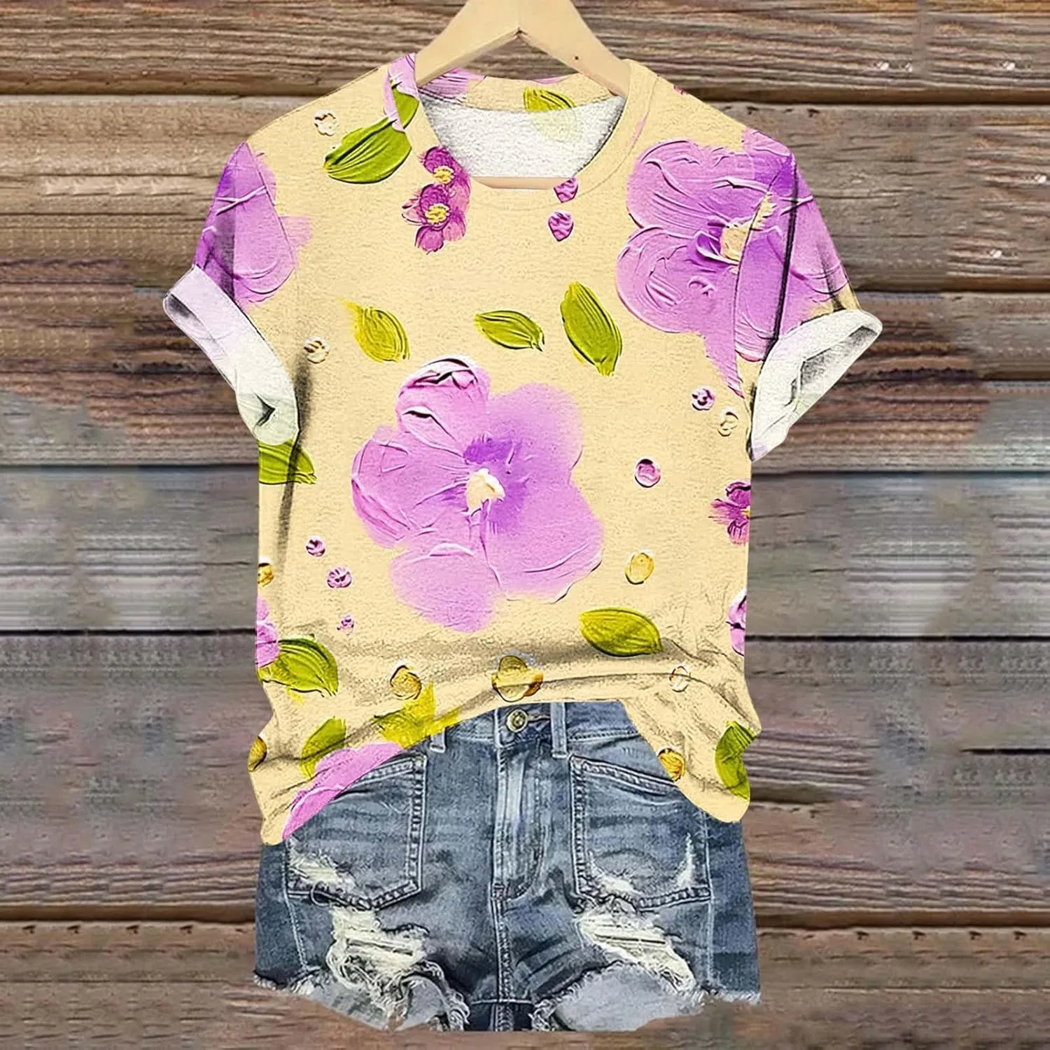 Womens Short Sleeve Summer Tops Plus Size Graphic Print Crewneck Heart T-Shirt Casual Loose Fit Workout Tees Outfits