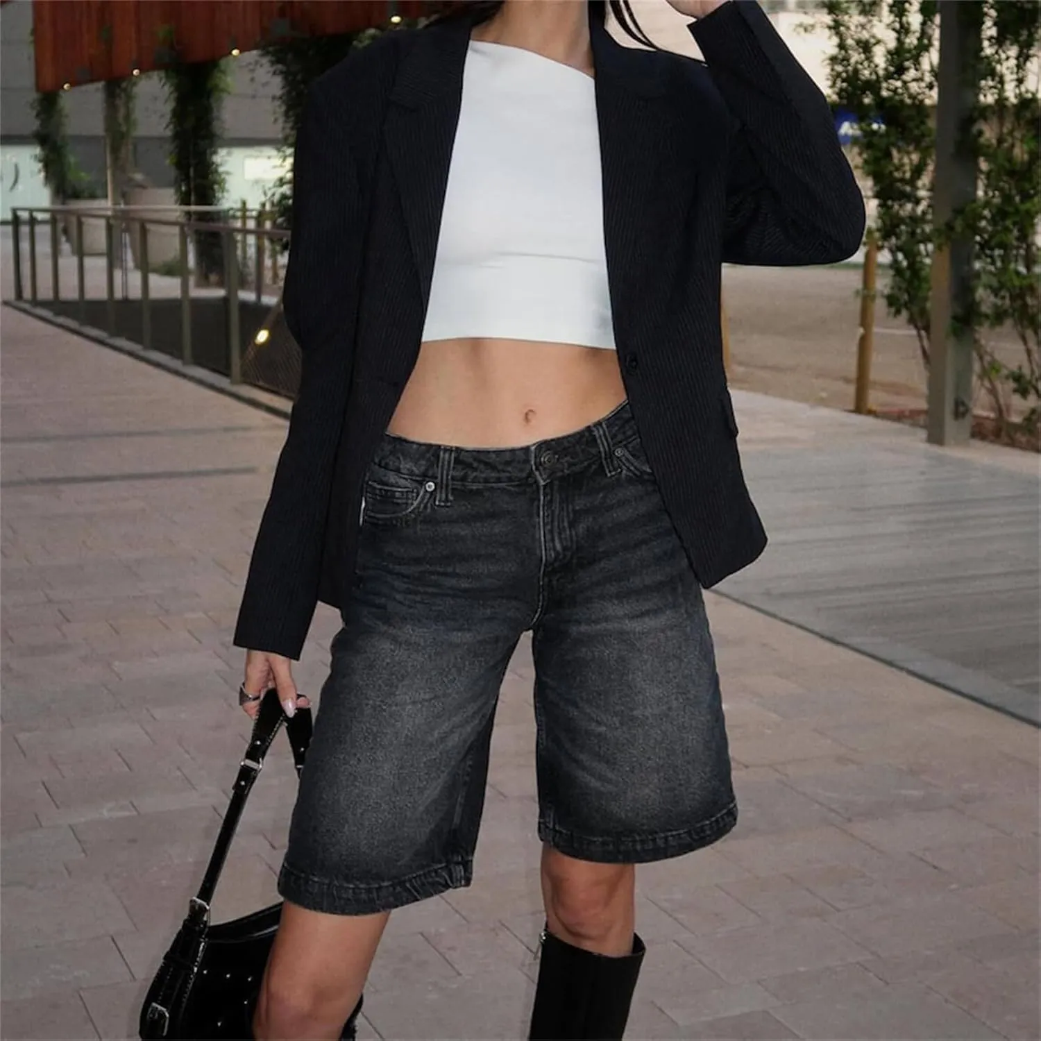 Women's Y2k Carpenter Jean Shorts Casual Loose Fit Wide Leg High Rise Prewashed Denim Jorts Vintage Cow Girl Outfits